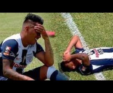 FUTBOL EN PARED : ¿CUEVA LESIONADO?