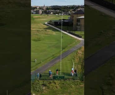 This view of the road hole. 😍