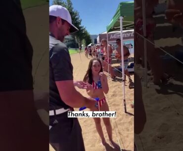 🏌️ Aaron Rodgers' unique autograph request at Celebrity Golf Championships ⭐ | #shorts | NYP Sports