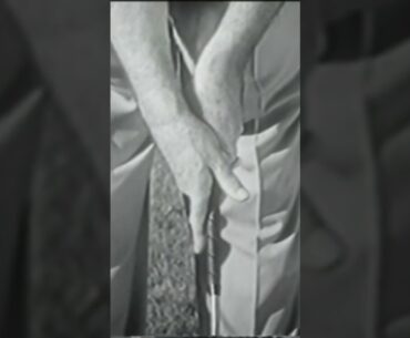 Tommy Armour - secret to the right hand grip #shorts #golf #golfswing #golftips