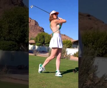 Amazing Golf Swing you need to see | Golf Girl awesome swing | Golf shorts | Samantha Shoshanna