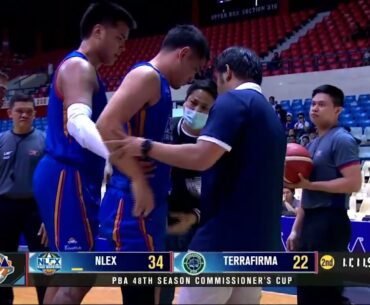 Kevin Alas goes down with apparent knee injury | PBA Season 48 Commissioner's Cup