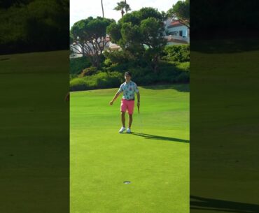 HE FUMBLED THE BAG! 😭😭 #cartgirl #golf