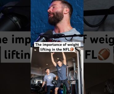 “I have to because…I have to.” #julianedelman #tombrady #hunterpence #workout
