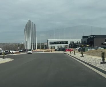 Many come out to enjoy opening of Little Rock Top Golf