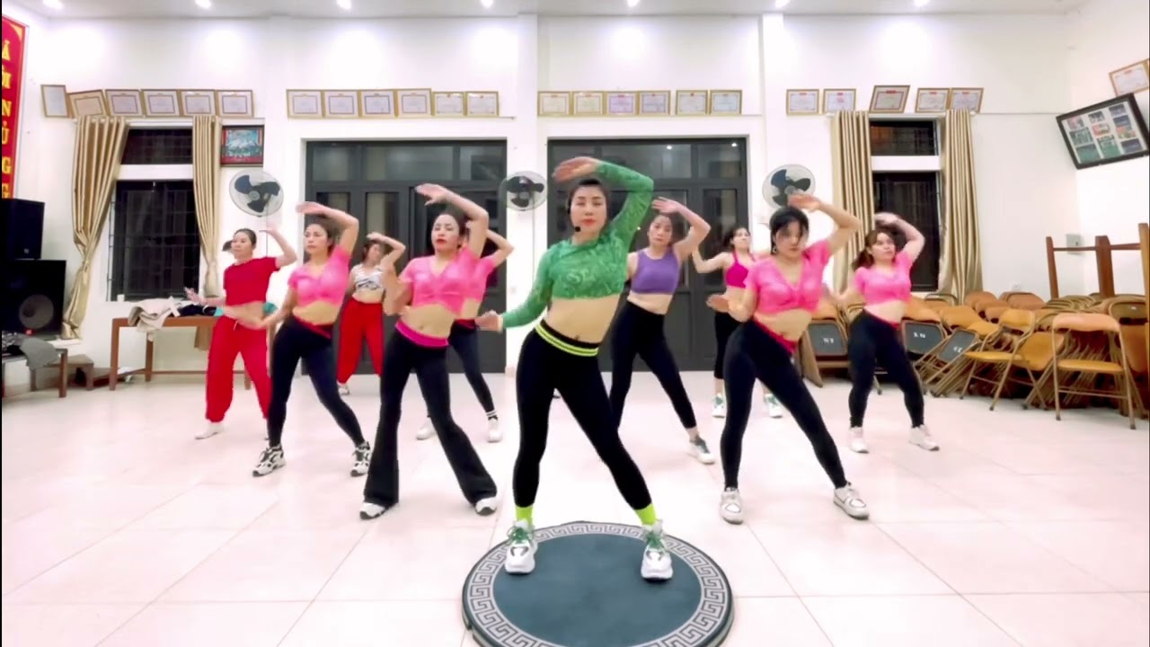 Bài Aerobic Tổng Hợp Đốt Cháy Calo | Giảm Mỡ Toàn Thân Bài Aerobic Tổng Hợp Đốt Cháy Calo | Giảm Mỡ Toàn Thân