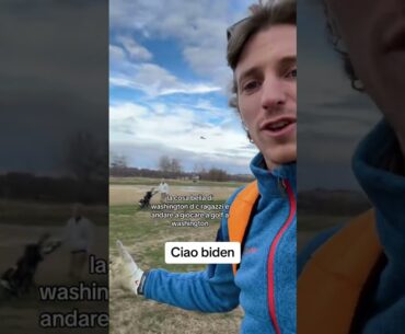 Una cosa bellissima di Washington DC e andare a giocare al campo pubblico su un’isoletta di Washingt