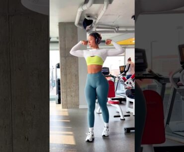 I can see it in her eyes #alexuslearmann #short #gym #fit #foryou #training #sport #heal #sharranyt