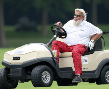 Merry Christmas - the jolly red fat man is on the way!