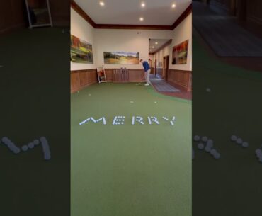 MERRY CHRISTMAS GOLFERS! #shorts #golftips