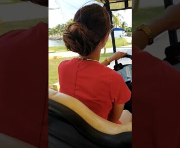 A Gorgeous Lady Driver ❤️