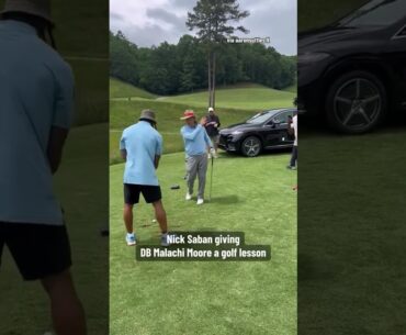 A leader on the field and on the course 🏈⛳️