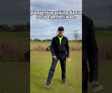 Santa Claus tried to kidnap me! #christmastimeishere #funnyvideos #golf #golfvideos