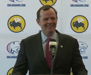 Major Applewhite Introduced as Head Football Coach