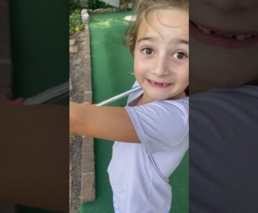 ALLIGATOR at the GOLF Course #familyvlog #golf #family