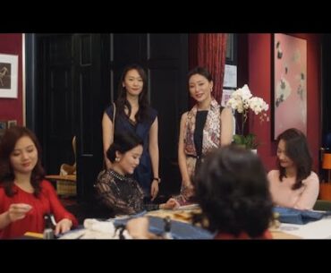 【Full Movie】顾佳因为一个廉价包包被上流人士排挤，她一个改变让所有的人对她争相拉拢 🥰 中国电视剧