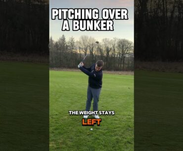 Struggle with pitching over a bunker?? #golf #golftips #pitching #tips #shortgame