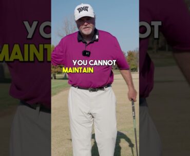 How tight should you hold the golf club?