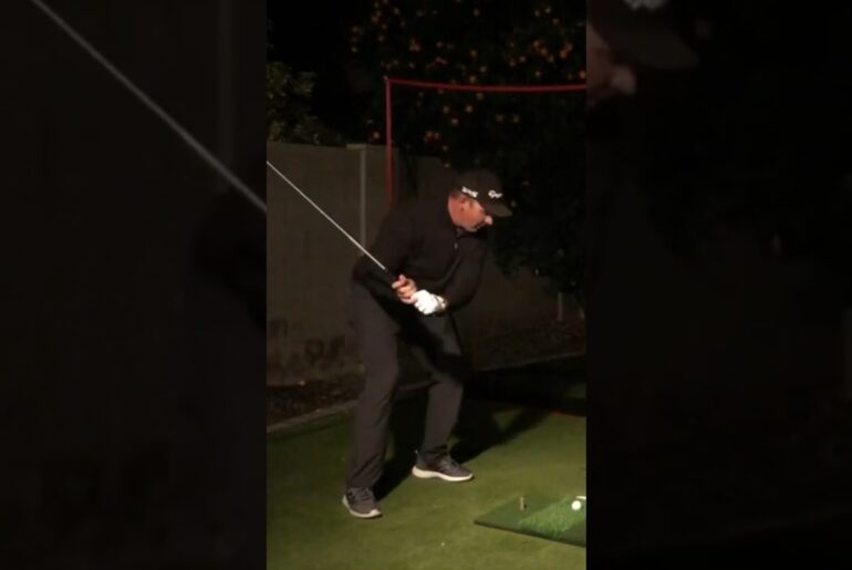 How to SYNC up your BODY & ARMS in the Golf Swing FOGOLF FOLLOW GOLF