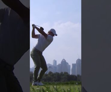 Rory McIlroy's SATISFYING 186 mph drive 🚀