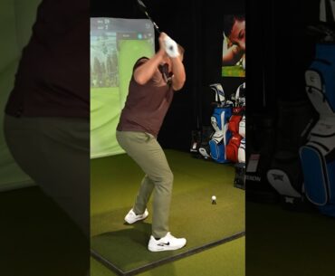Hitting the TaylorMade Qi10!! #golf #taylormade #Qi10 #shorts