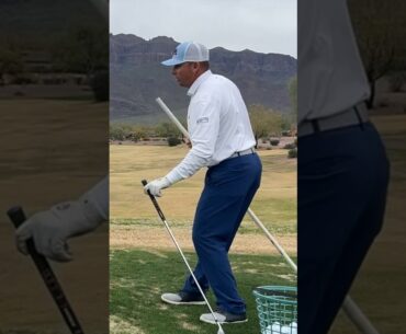 Stop Straightening Your Right Leg In The Backswing!