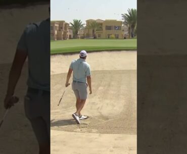 What a shot out of the sand by Peter Uihlein  🏖️