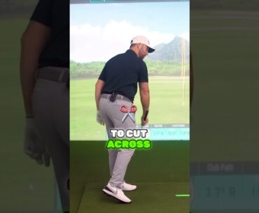 This is a weight shift misconception in the golf swing