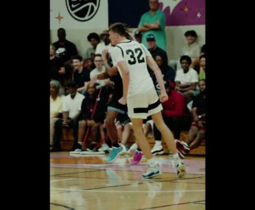 Cooper Flagg vs Cameron Boozer