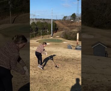Does your gf golf? Mine does #foryou #golferslife #golfgirls