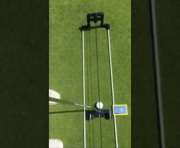 High School golfer using #tomgillisgolf EyePutt Mirror! #golf #golfbabes #girlsgolf