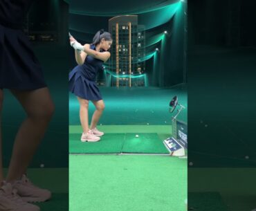 Golf swing for beginners 5 hybrid #golf #beginners #driving #ranges #girl