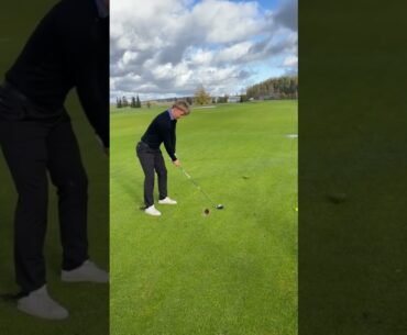Digging for gold 😂 via tiktok - viltsu231 #golf #golfer #birdie #golfgirls #funny #golfmemes