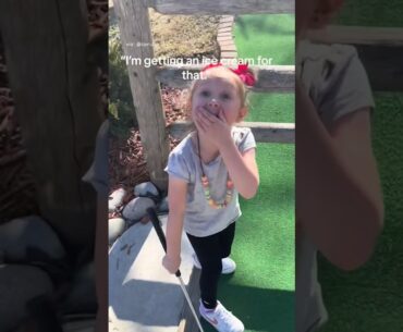 Little girl makes epic hole in one during mini golf and her reaction is amazing 😂❤️