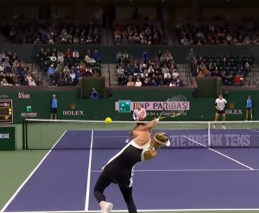 Ben Shelton's kick serve almost hit Wozniacki during the 'Tie Break Tens'