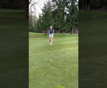 She makes it look easy! #golf #golfswing #goodgood #explorepage #girlgolfer #golfgirl #par3 #topgolf