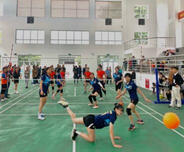 TRẬN THI ĐẤU NGHẸT THỞ GIỮA SƠN NAVAL VÀ TEAM ÔNG BẦU. GIẢI BÓNG CHUYỀN HƠI TRANH CUP NAVAL LẦN 4.