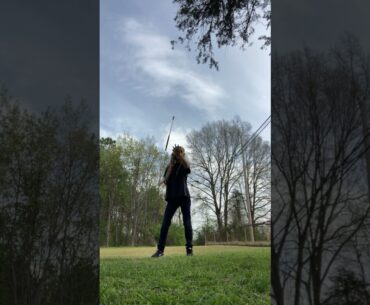 Spiller who carries a mighty sword Ole Ole, oh, lady, oh Lord