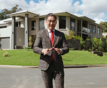 AUCTION | 3 La Belle Court, Westlake
