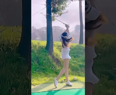 Pretty Lady plays golf  #golfgirl #golfswing #jlpga #klgpa  #골프 #ladygolfers