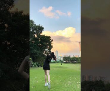 Golf girl Pro Max #shorts #golf #golfgirl #golfswing #shots #sports #funny #explore #asmr #challenge