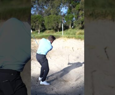 NEVER fear a BUNKER shot again!! 🏌🏽‍♂️ #golftips #golf #bunker #golfcoach #pgatour #golfswing