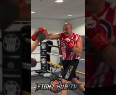 Tyson Fury EXPLOSIVE NEW combos to KO Usyk!