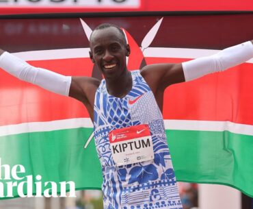 Kelvin Kiptum: marathon runner's record-breaking career