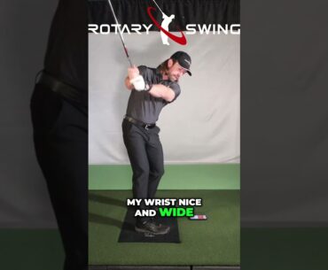 How to Train Your Hands in the Golf Swing