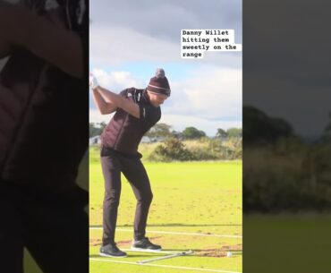Danny Willet hitting them sweetly on the range during the 2022 #dunhilllinks