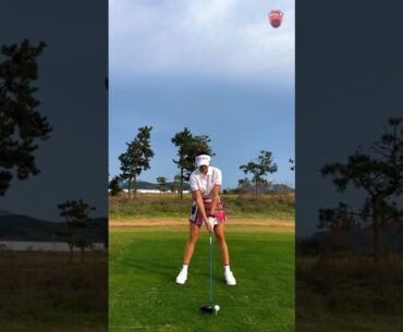 beautiful golf girl player swing #short