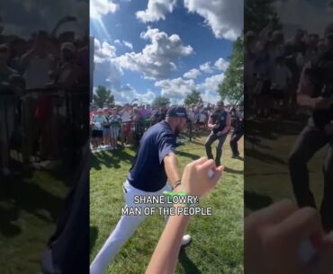 After firing a career-low 62 on Saturday, Shane gave his ball away to one lucky young fan 🍀😊