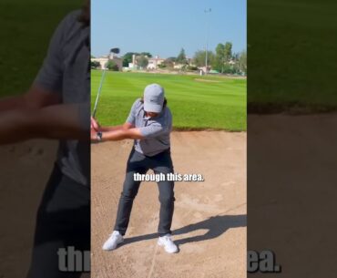 Tommy Fleetwood's Masterclass on Bunker Shots #golf #golftips