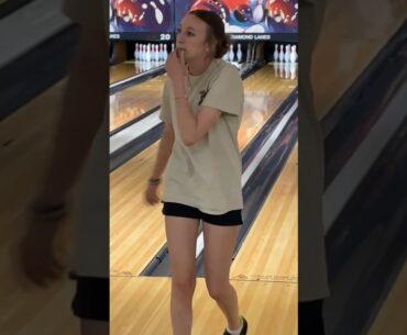 Pocket Strike #bowling #bella #love #youtubeshorts #ytshorts #fyp #reels #friday